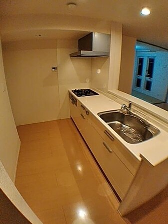 サンスクエア千里万博 B棟の物件内観写真